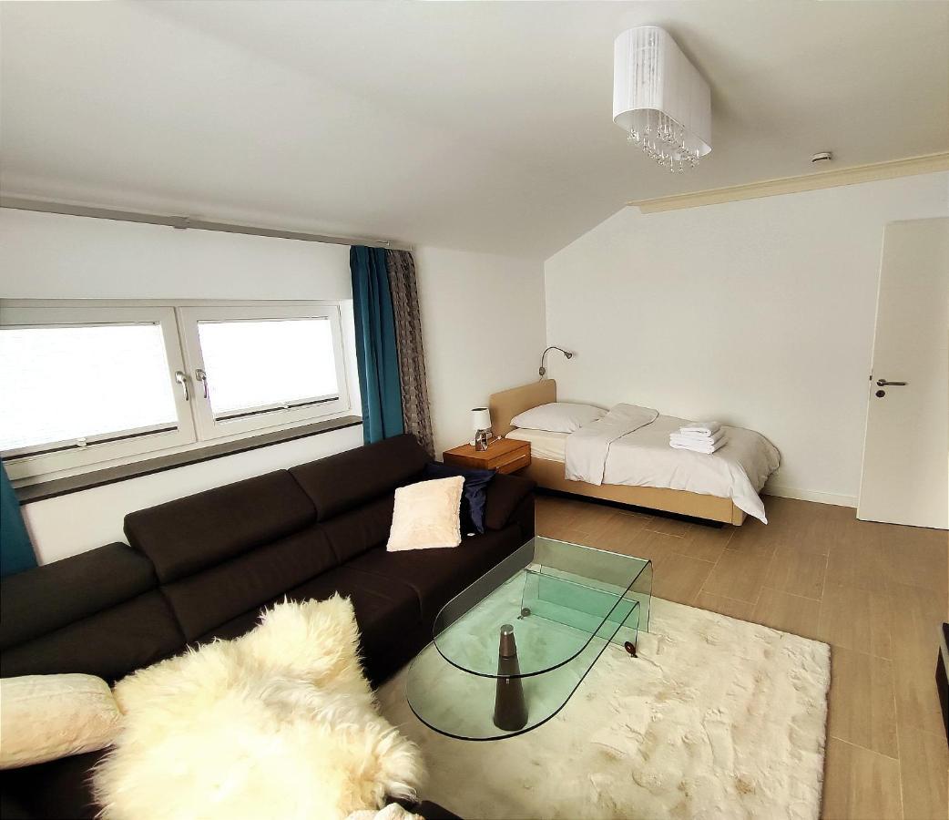 Komfortzone - Stilvolle Gaestewohnung In Marburg Esterno foto